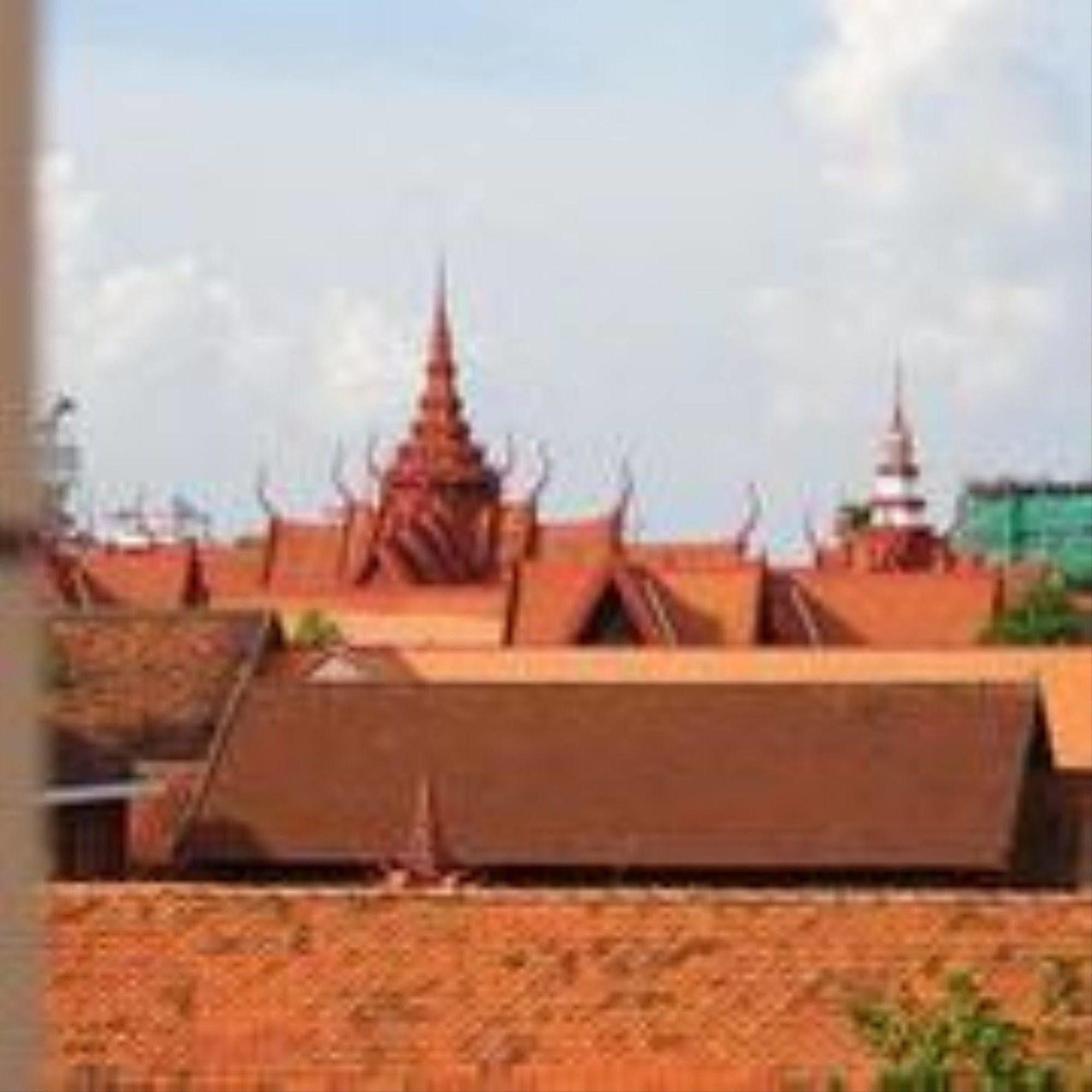 G Eleven Hotel พนมเปญ ภายนอก รูปภาพ