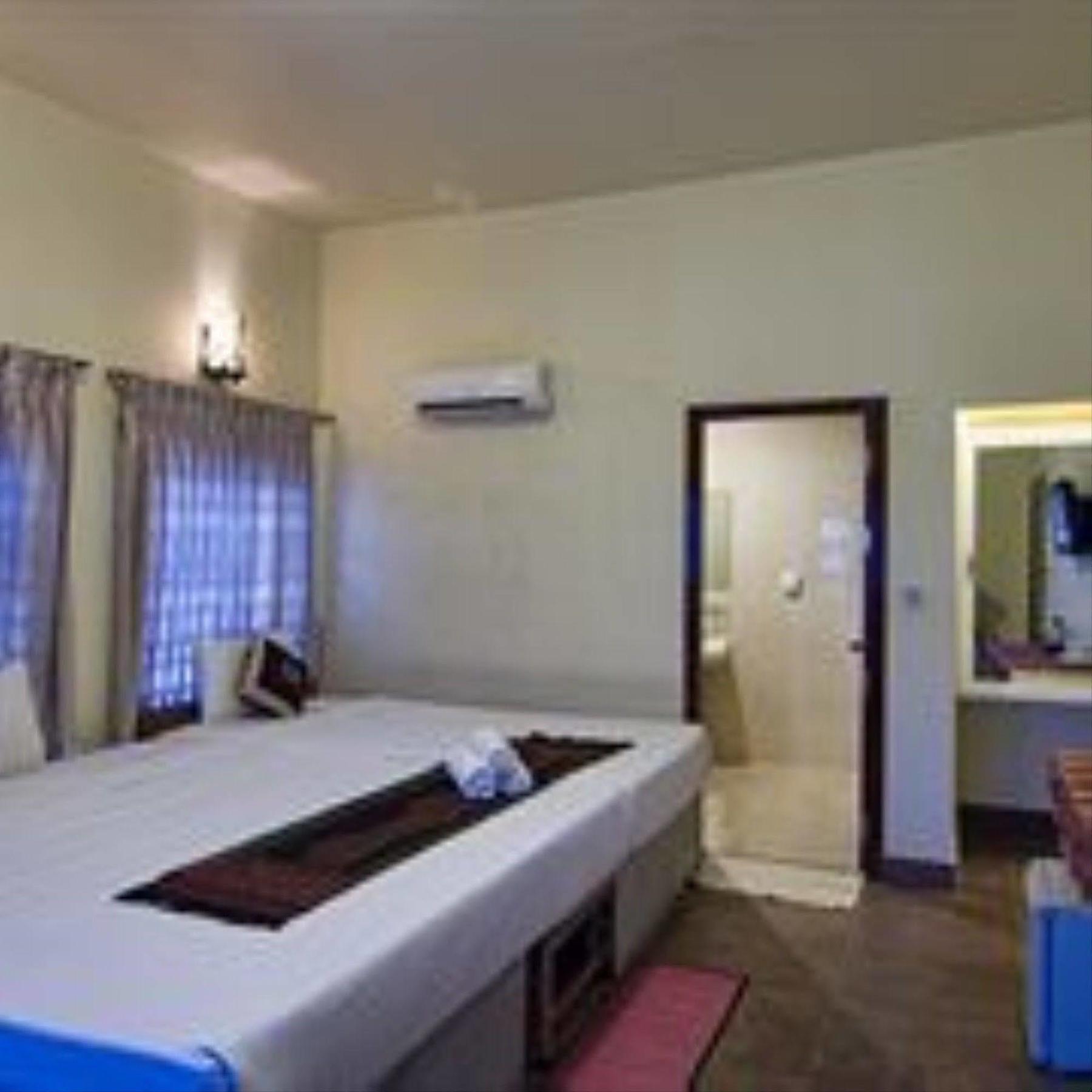 G Eleven Hotel พนมเปญ ภายนอก รูปภาพ
