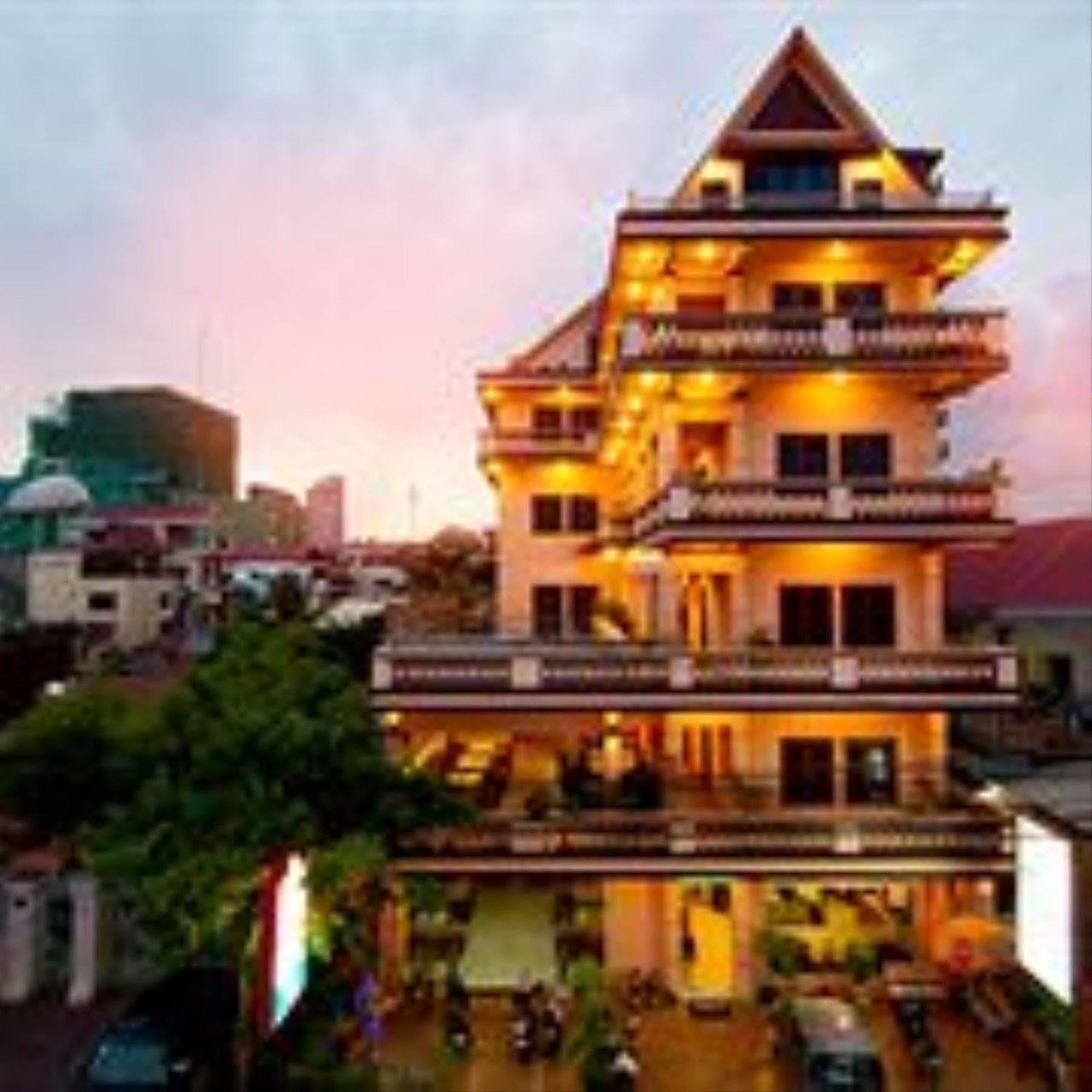 G Eleven Hotel พนมเปญ ภายนอก รูปภาพ
