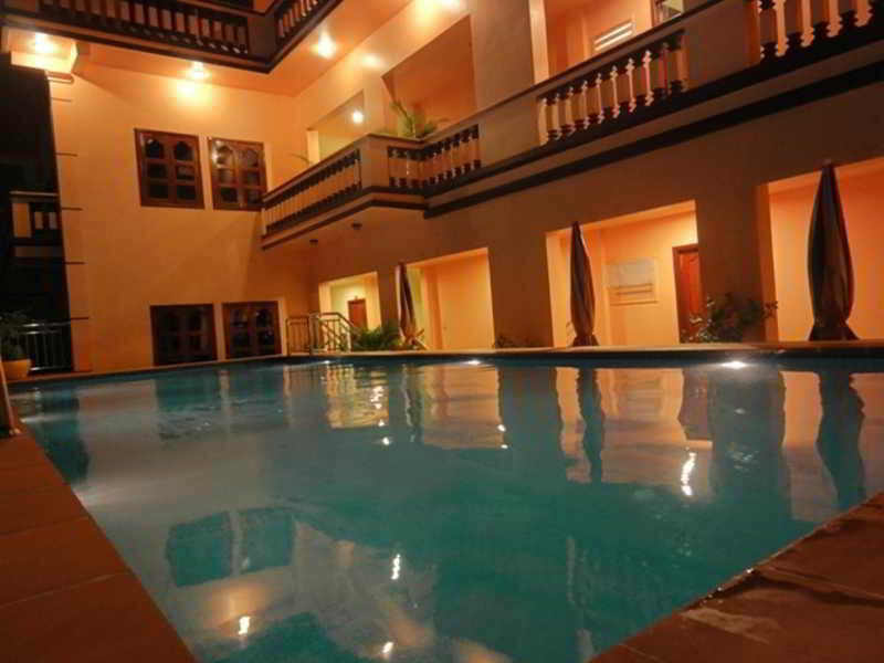G Eleven Hotel พนมเปญ ภายนอก รูปภาพ